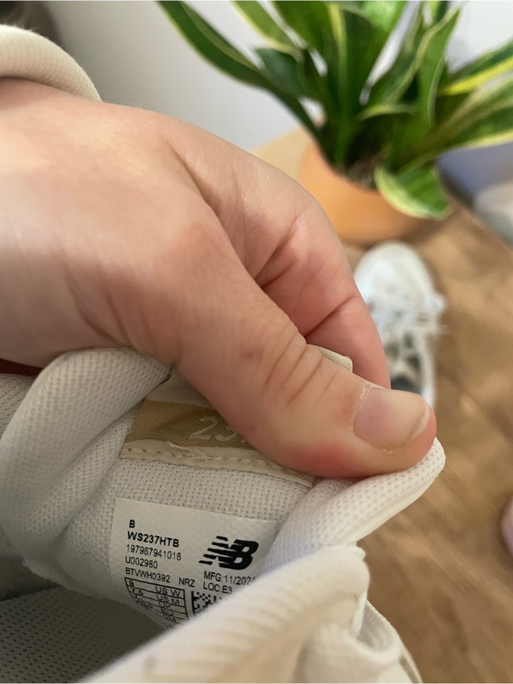 New Balance 237 Sneakers “Sea Salt" or "Ivory/Beige" Women’s Size 9 - Picture 7 of 8